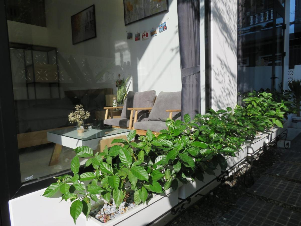 후에 Robin House 아파트 외부 사진