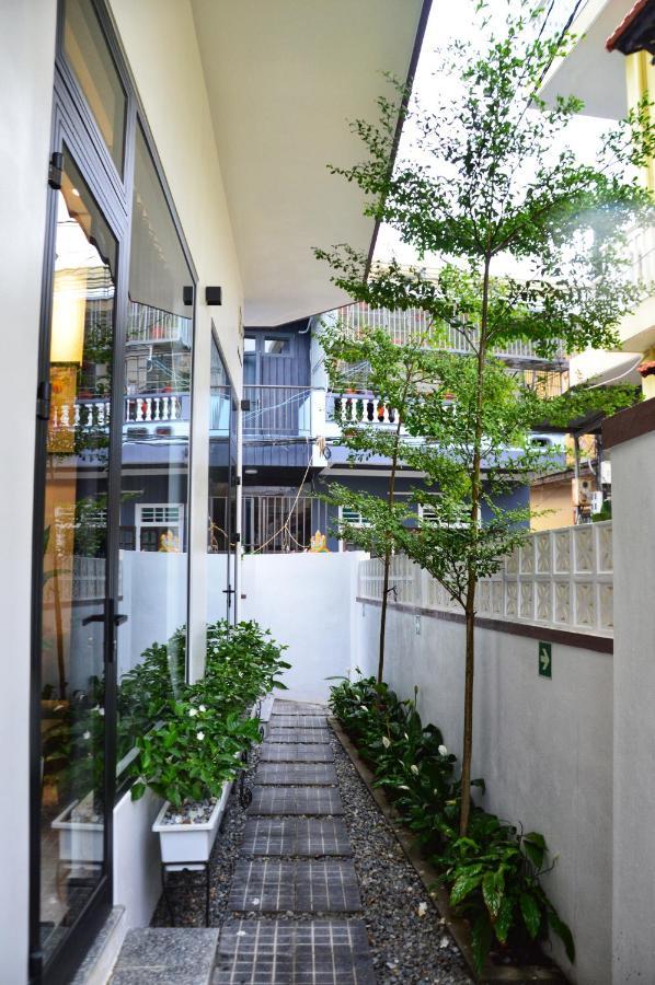 후에 Robin House 아파트 외부 사진